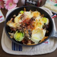 タテギ肉味噌チーズ焼き*リーキと舞茸とジャガイモ
